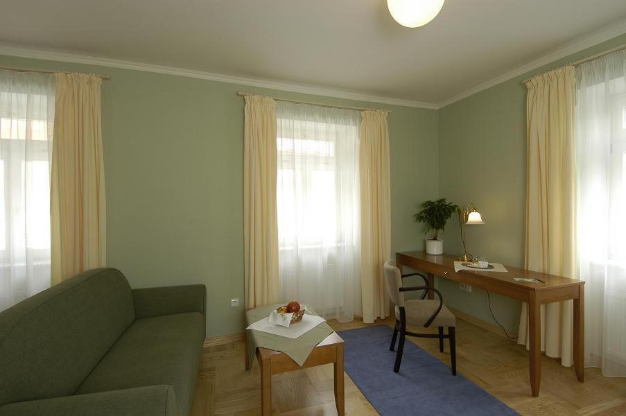 Гостевой дом Kriva 4*
